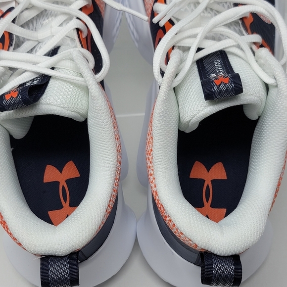 Under Armour Flow Breakthru 3 LE Women's Size 12 Sneakers Shoes 3026670-100 New - Picture 8 of 9